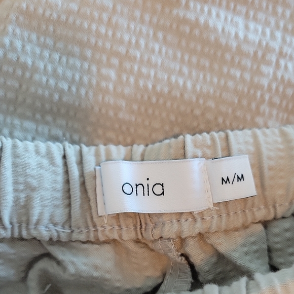 Onia Men's Light Gray Shorts - Picture 3 of 6